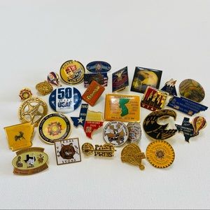 SET OF ASSORTED VINTAGE VFW PATRIOTIC UNIQUE LOCAL PINS